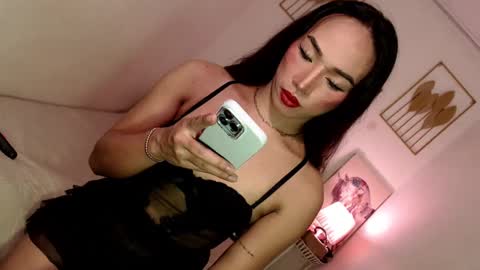 Snapshot of spicy_kinky chatting on February 26, 2:26 am Alora online show from February 26, 2:26 am