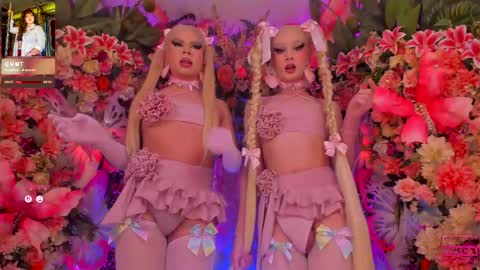  Alison  Sharon  online show from April 13, 4:22 pm