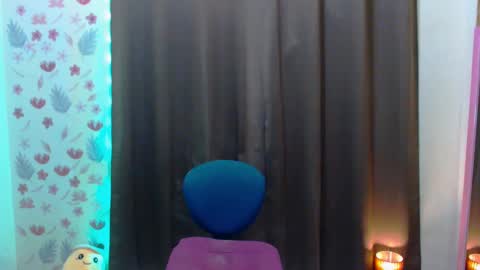 Kimmy online show from December 23, 9:38 am