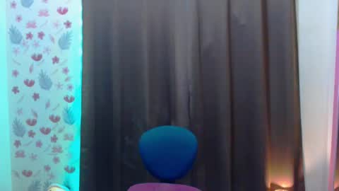 Kimmy online show from January 30, 9:36 am