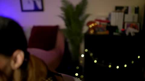 Stella online show from September 28, 6:29 pm