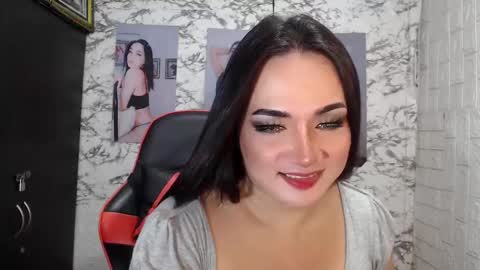 Snapshot of stellaven chatting on February 10, 1:24 am Stellaven online show from February 10, 1:24 am