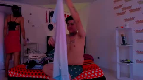 TANIA-STEVEN online show from September 26, 9:45 pm