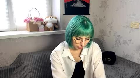 Stephanie online show from November 11, 4:25 am