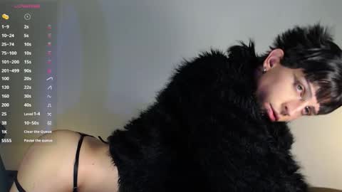 Angel  online show from November 18, 8:58 am