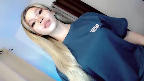 LoveSugar online show from February 21, 7:22 am