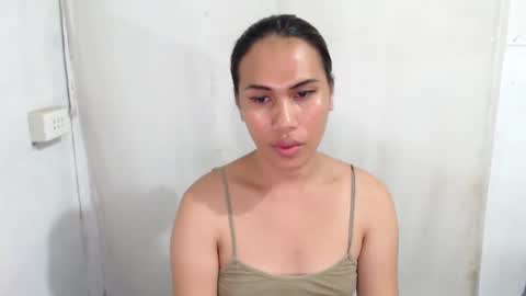 Natalie Portman online show from December 4, 1:30 am