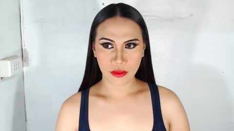 Natalie Portman online show from February 13, 4:39 pm