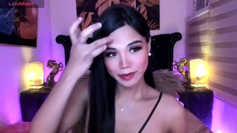 clainyy online show from February 13, 4:51 am