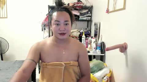 Snapshot of sweet7061 chatting on October 16, 2:28 pm sweet7061 online show from October 16, 2:28 pm