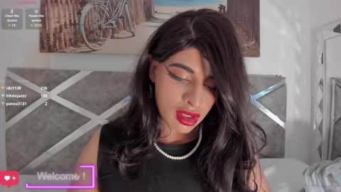 Snapshot of sweet_eliizabeth chatting on October 18, 1:59 pm sweet_eliizabeth online show from October 18, 1:59 pm