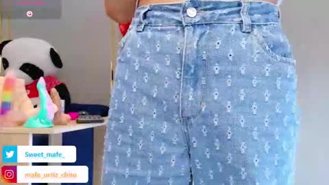 sweet_mafee online show from February 20, 1:35 pm