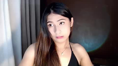 sweet_paprikaxx online show from May 28, 2:37 pm