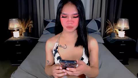 Snapshot of sweet_zoey12 chatting on September 16, 9:25 am bea takashi online show from September 16, 9:25 am