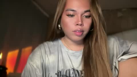 Snapshot of sweetalexa19 chatting on December 25, 3:08 am alexa your one and only queen online show from December 25, 3:08 am