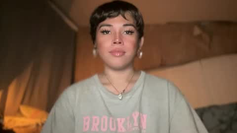 Snapshot of sweetalexa19 chatting on January 11, 9:15 am alexa your one and only queen online show from January 11, 9:15 am