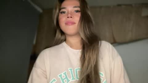 Snapshot of sweetalexa19 chatting on September 10, 2:10 am alexa your one and only queen online show from September 10, 2:10 am