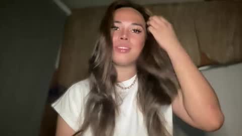 Snapshot of sweetalexa19 chatting on September 25, 8:38 pm alexa your one and only queen online show from September 25, 8:38 pm