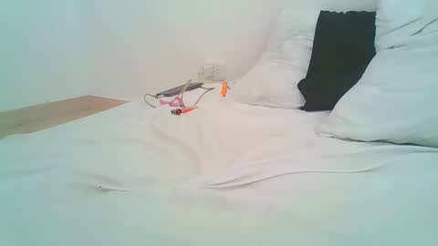 Sweet Doll online show from March 4, 4:00 pm