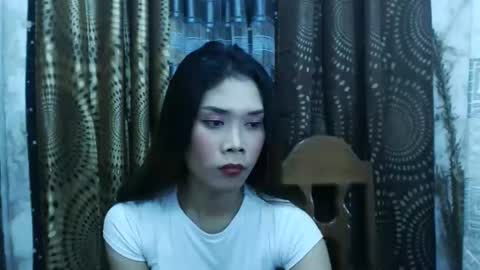 Snapshot of sweetkylecum chatting on February 6, 3:06 am sweetkylecum online show from February 6, 3:06 am