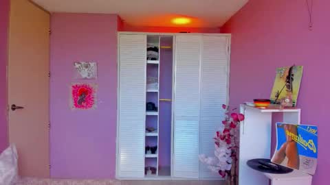 swettcabol online show from September 11, 7:00 pm