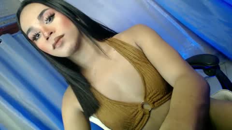 Snapshot of tamera_cummer0969 chatting on February 5, 5:32 pm tamera_cummer0969 online show from February 5, 5:32 pm