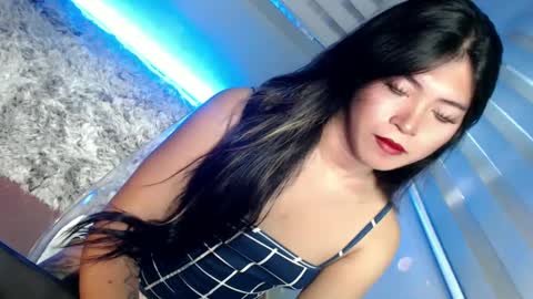   online show from December 3, 4:42 am