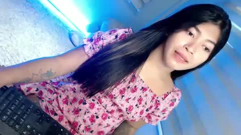   online show from January 12, 5:45 am