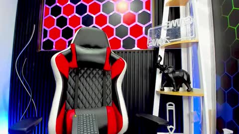 Sofia online show from March 23, 8:14 pm