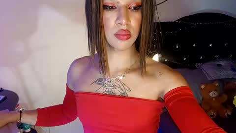 terra sunligth  indepent model online show from October 8, 11:17 pm