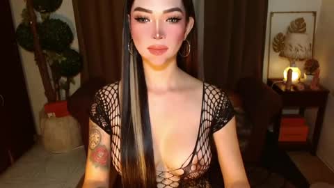 thea_whong online show from March 24, 2:17 am