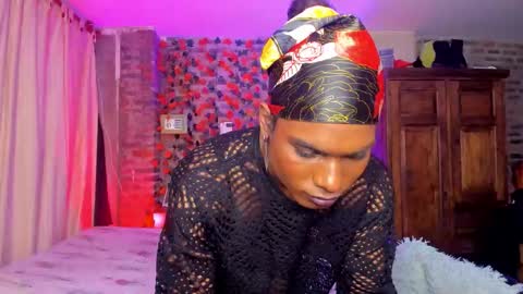 Goldie online show from November 7, 7:08 am