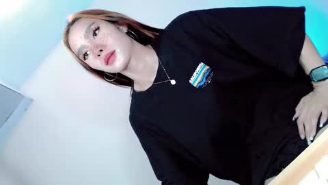 laisa online show from February 11, 9:20 am