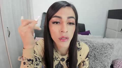 Camila online show from December 27, 7:35 pm