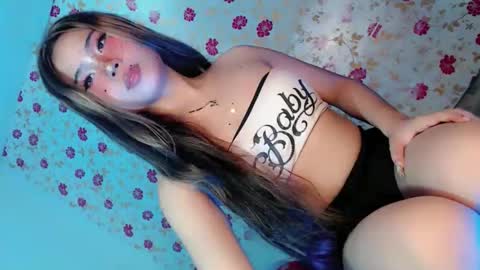 tight_elliana online show from April 20, 10:55 pm