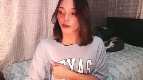 Tina online show from February 4, 8:06 pm