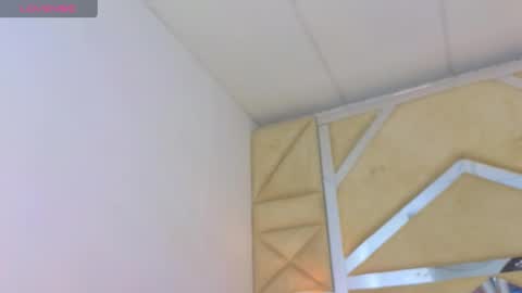 Tiphani Walker online show from October 9, 2:24 am