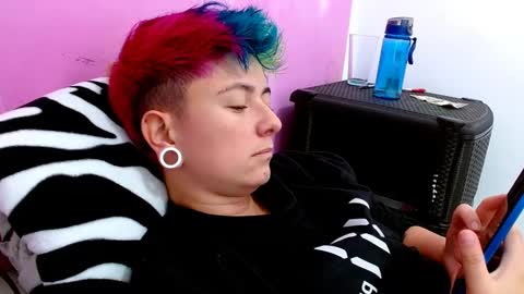 Blue online show from September 29, 8:30 pm