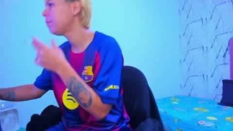 tomboygirl69 online show from May 28, 5:44 pm