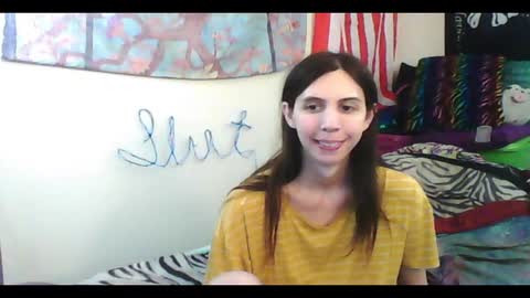 Snapshot of totalfuckingadorable chatting on September 30, 4:23 am Luna online show from September 30, 4:23 am