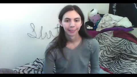 Snapshot of totalfuckingadorable chatting on October 15, 7:08 am Luna online show from October 15, 7:08 am