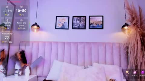 Tracy  online show from June 1, 8:43 pm