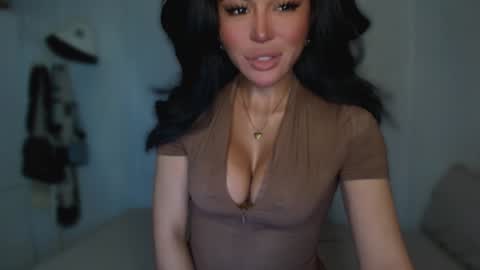 ALMIGHTY GODDESS VALENTINA online show from February 26, 1:32 am