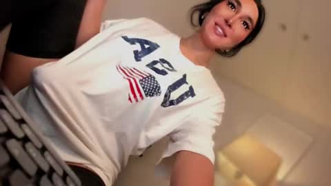 ALMIGHTY GODDESS VALENTINA online show from September 20, 9:26 am