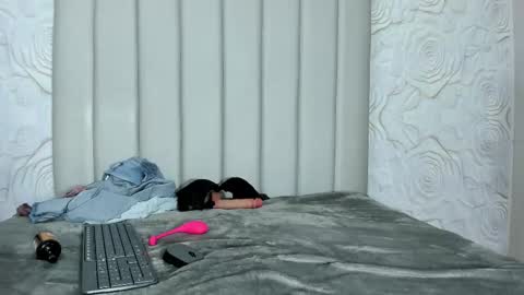 CLEO online show from February 12, 8:59 pm