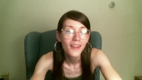 Snapshot of ts_librarian chatting on September 9, 2:54 am Elisabeth online show from September 9, 2:54 am