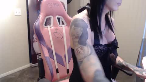 Chelsea Marie online show from January 14, 12:54 am