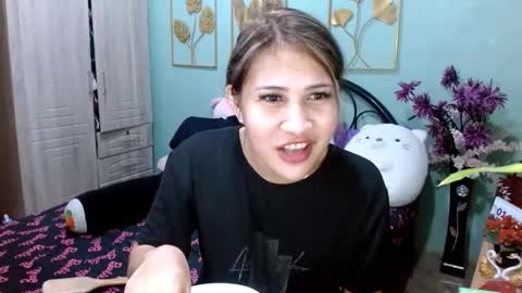 SHENA  online show from February 15, 10:33 am