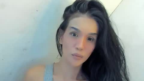 Snapshot of tsmanika chatting on February 10, 10:09 am MA NI KA online show from February 10, 10:09 am