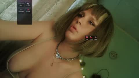 Annika online show from April 25, 1:41 pm